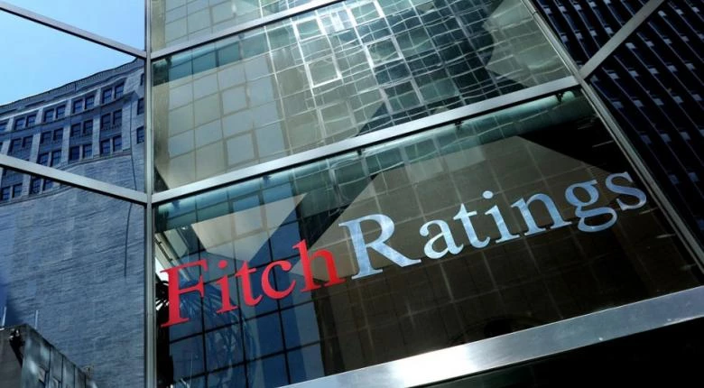 Ο οίκος Fitch αναβαθμίζει την ελληνική οικονομία σε Β+
